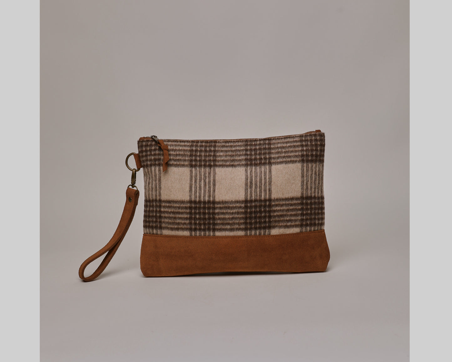 MIMOSA CLUTCH BROWN